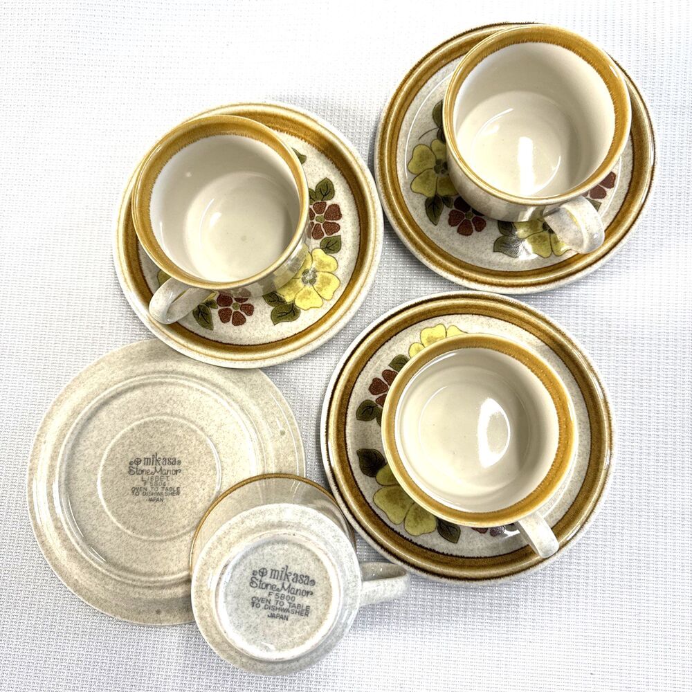 Vintage 1970s Mikasa Stone Manor Garden Bouquet Cup & Saucer - Set of 4